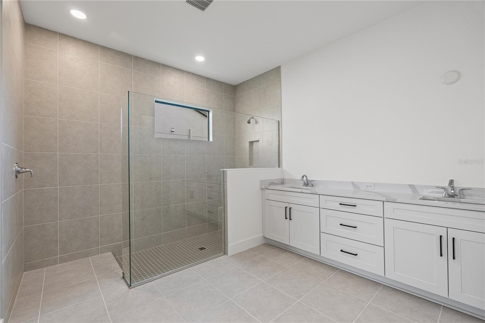 2629 WATERFRONT CIRCLE — photo 37 of 69