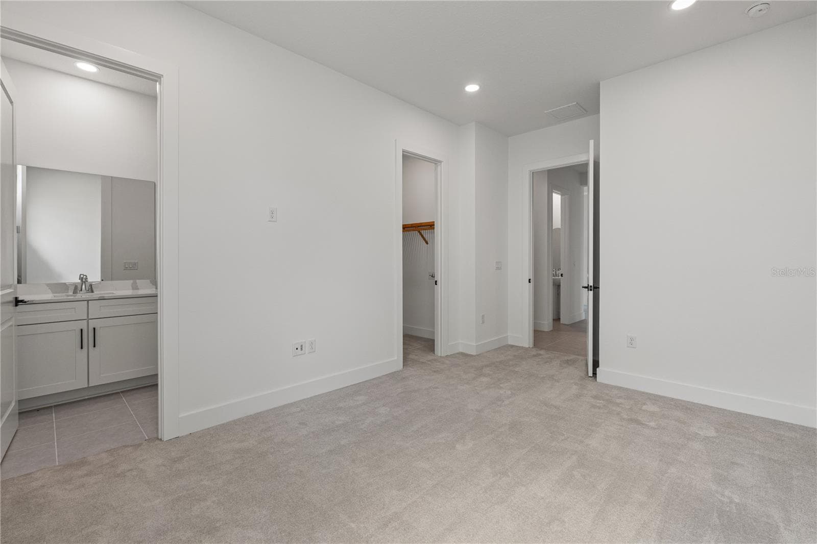 2629 WATERFRONT CIRCLE — photo 18 of 69