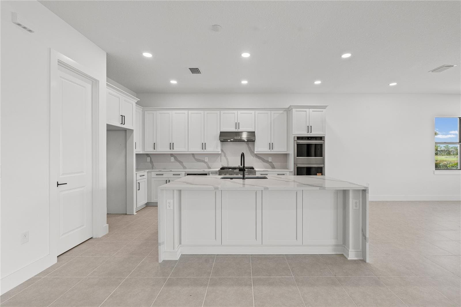 2629 WATERFRONT CIRCLE — photo 23 of 69