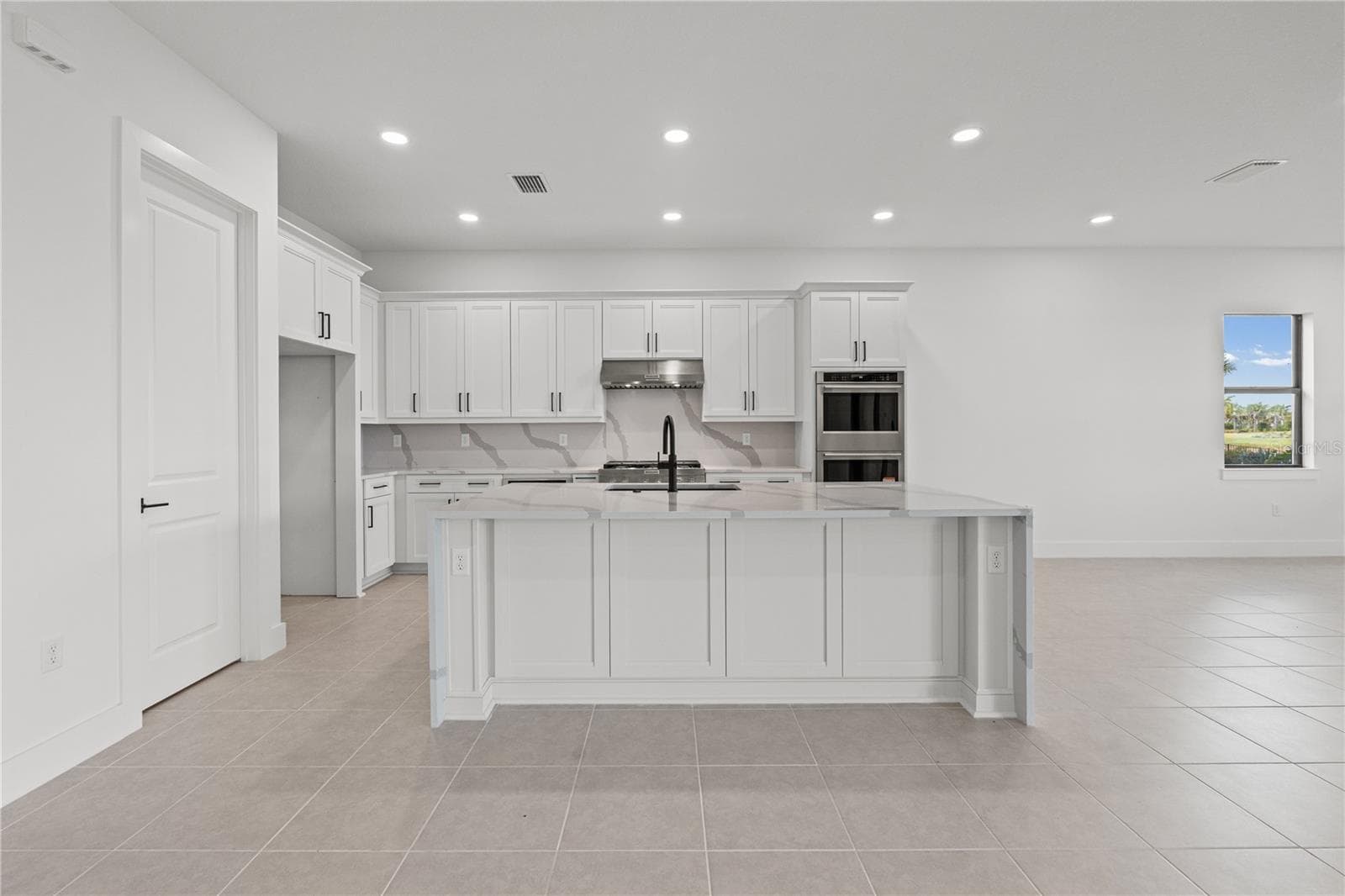 2629 WATERFRONT CIRCLE — photo 22 of 69