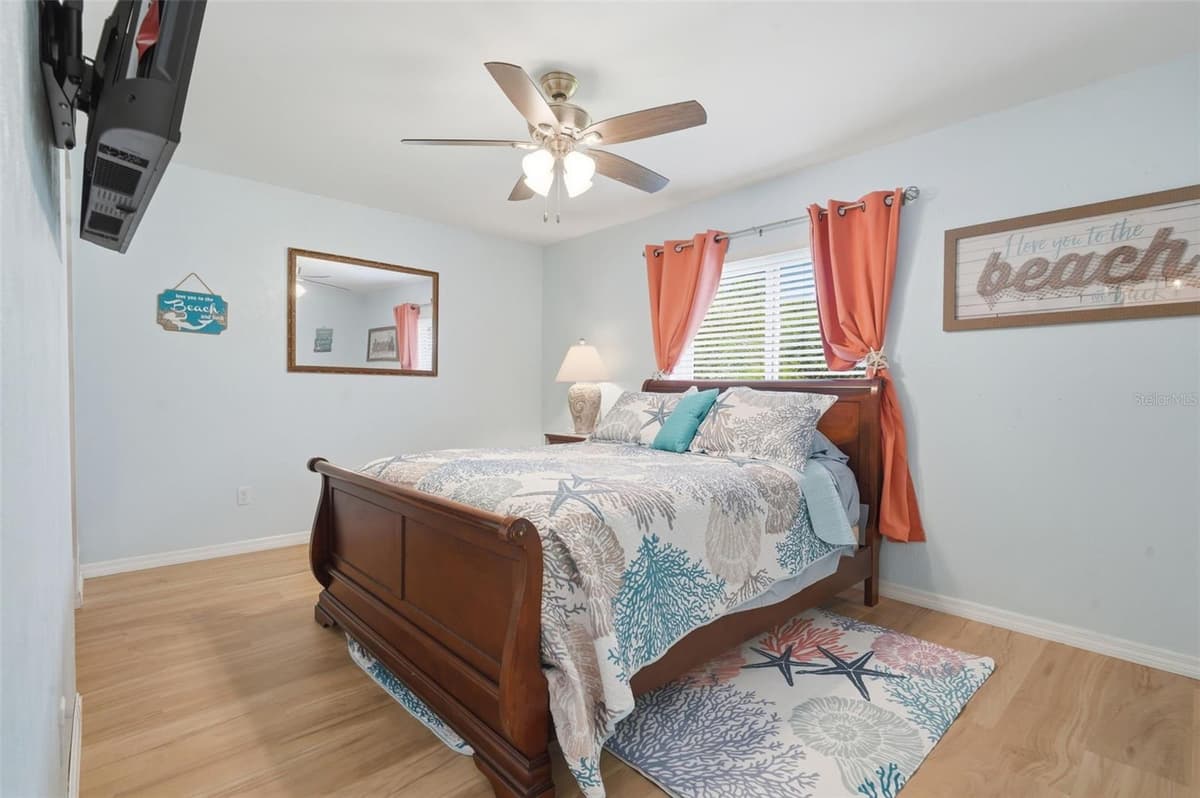 82 JENNIFER CIRCLE — photo 10 of 28