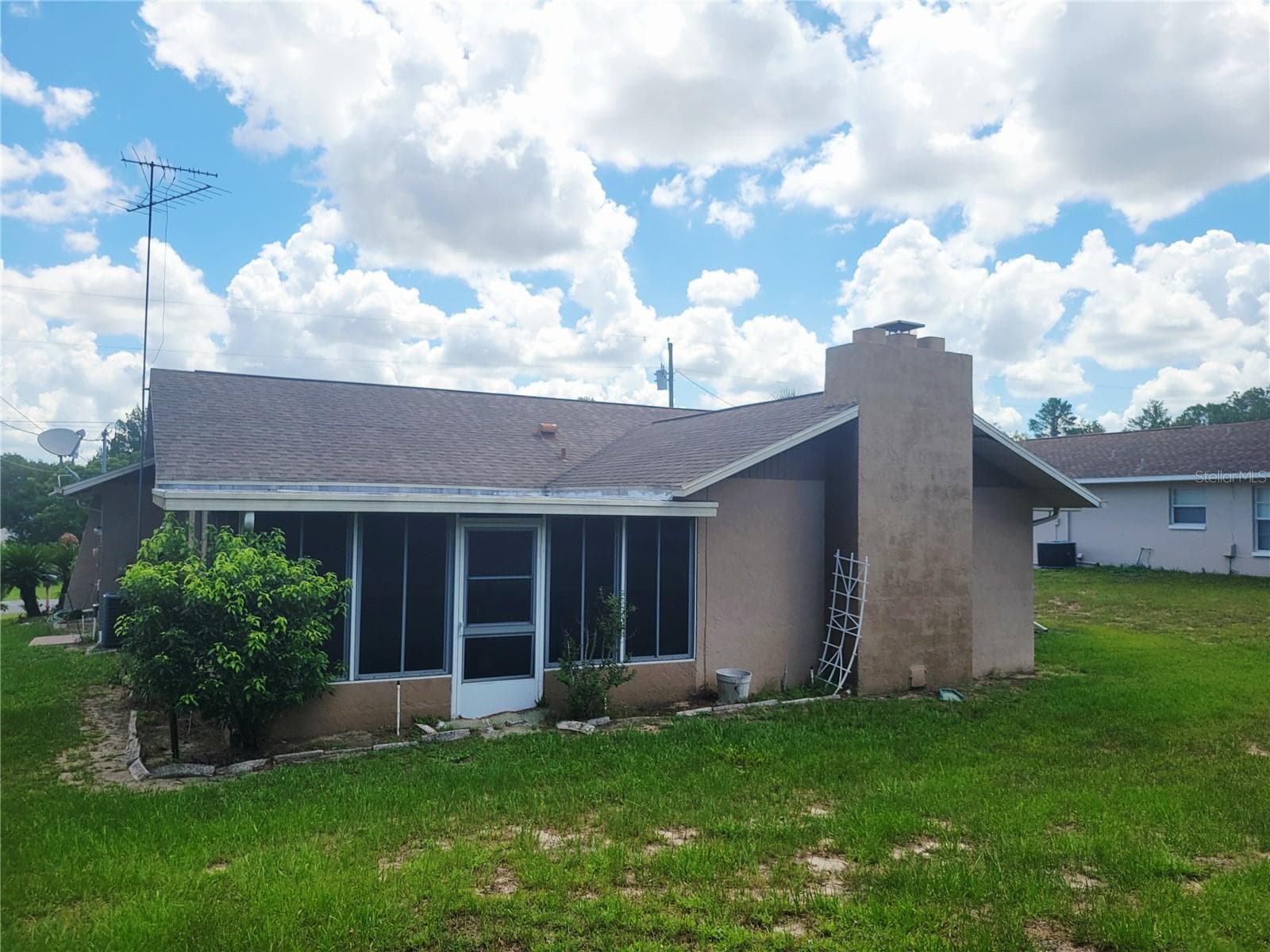 5169 BOSWELL ROAD — photo 5 of 39