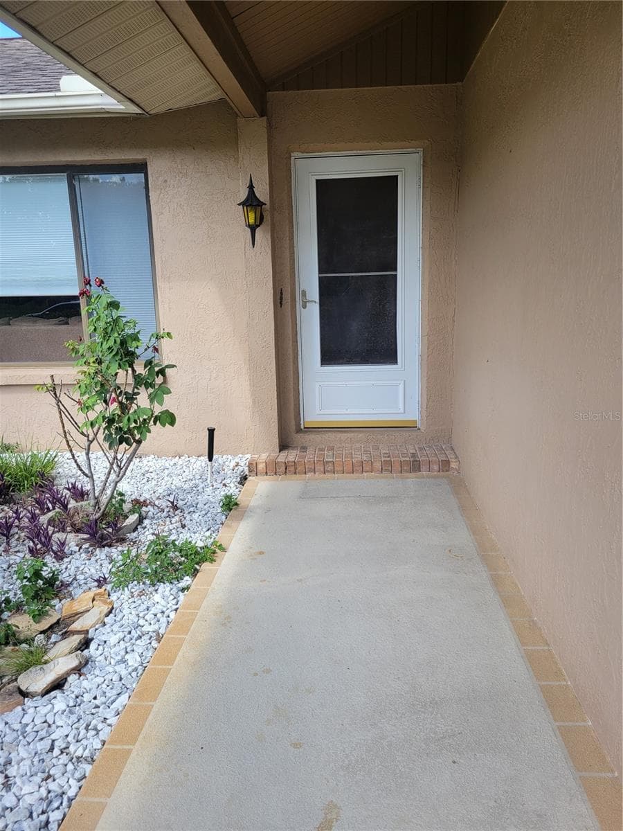 5169 BOSWELL ROAD — photo 9 of 39