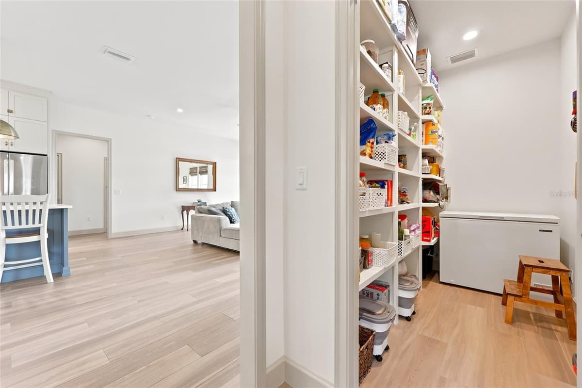 3705 31ST AVENUE — photo 25 of 55