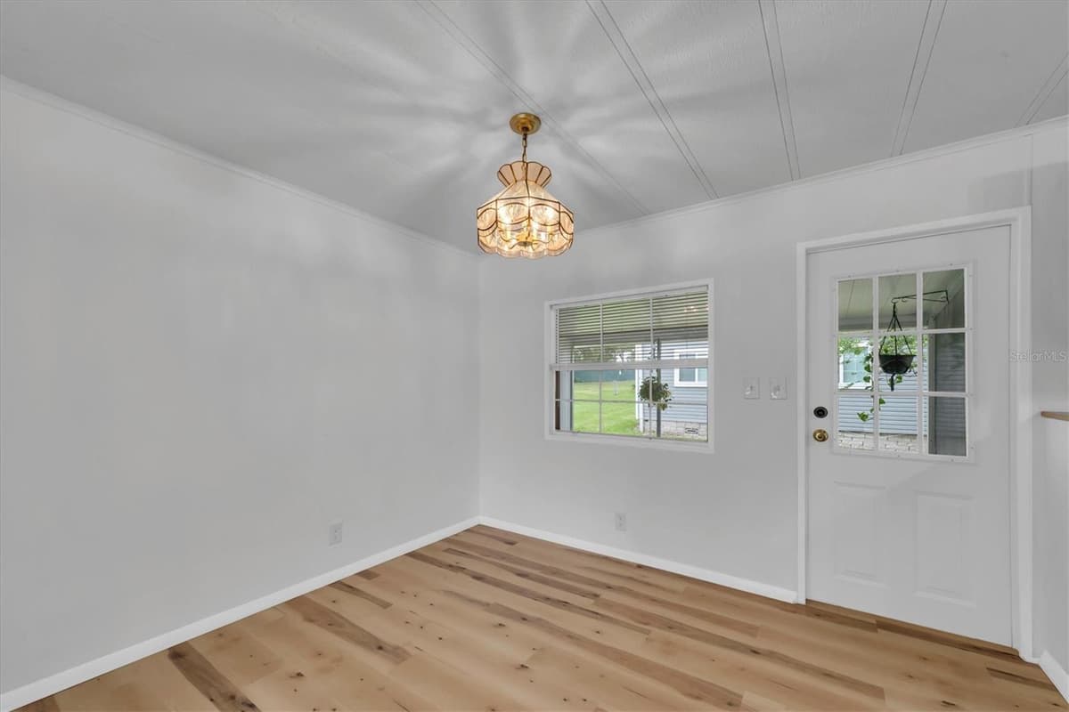 47 SUGAR BEAR DRIVE — photo 9 of 39