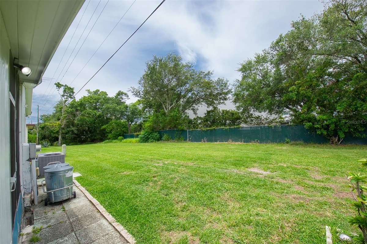 47 SUGAR BEAR DRIVE — photo 33 of 39