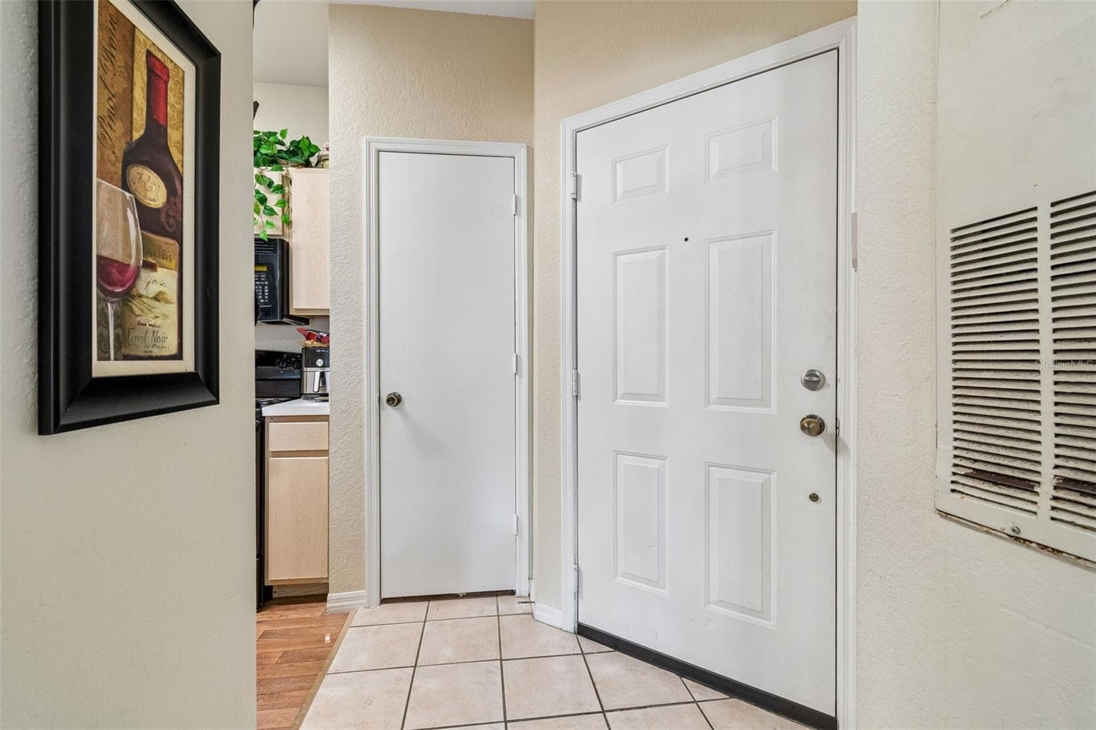 8414 LUCUYA WAY — photo 2 of 41
