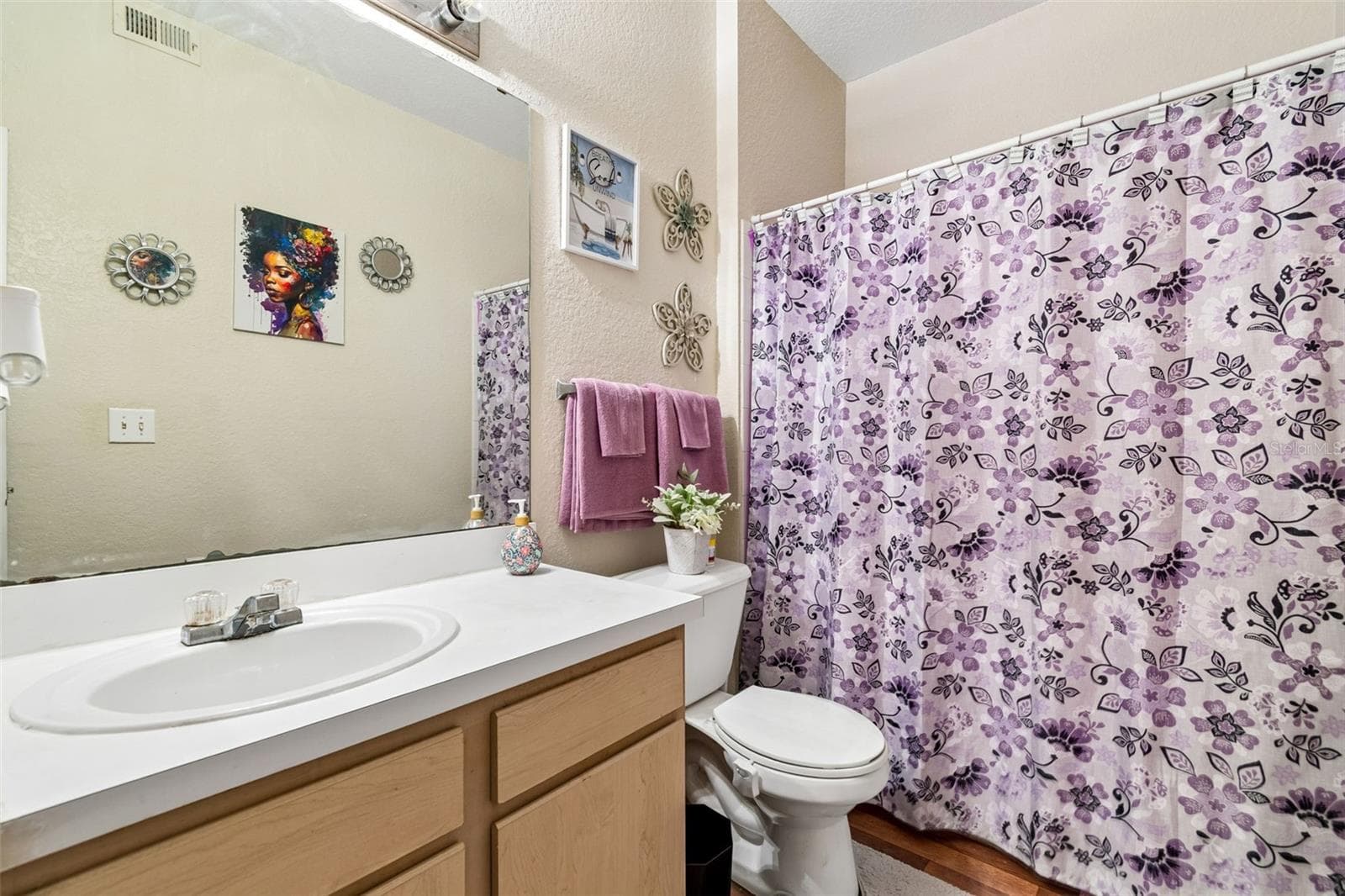 8414 LUCUYA WAY — photo 11 of 41