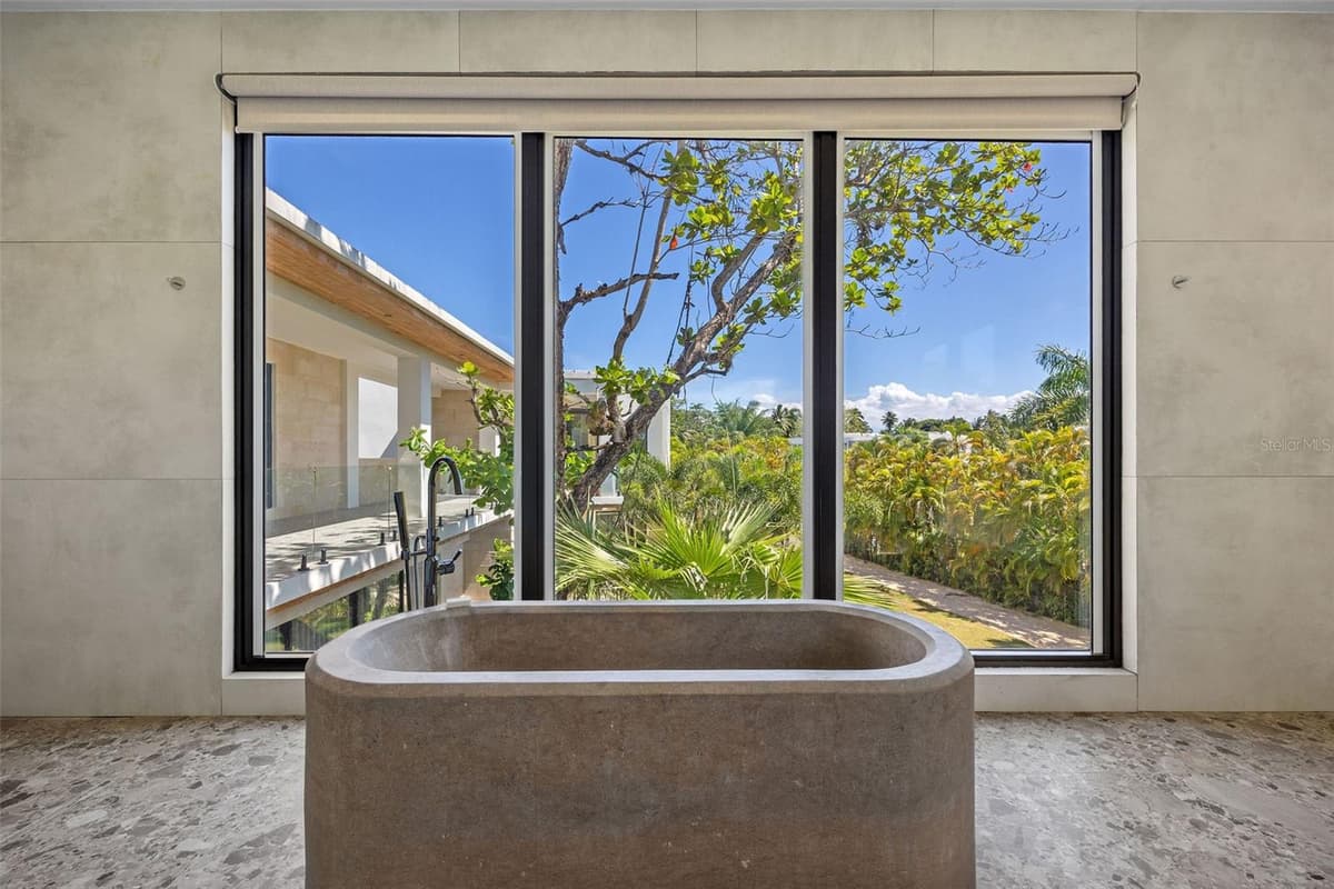 904 VILLA DORADO ESTATES — photo 44 of 66