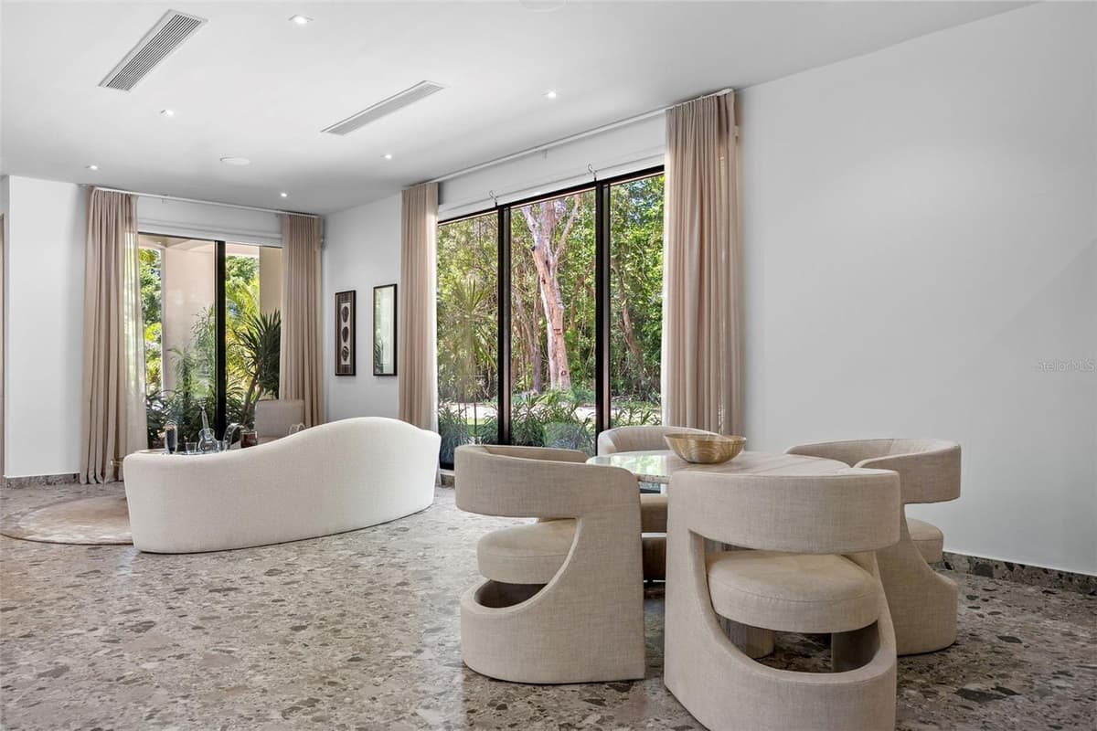 904 VILLA DORADO ESTATES — photo 4 of 66