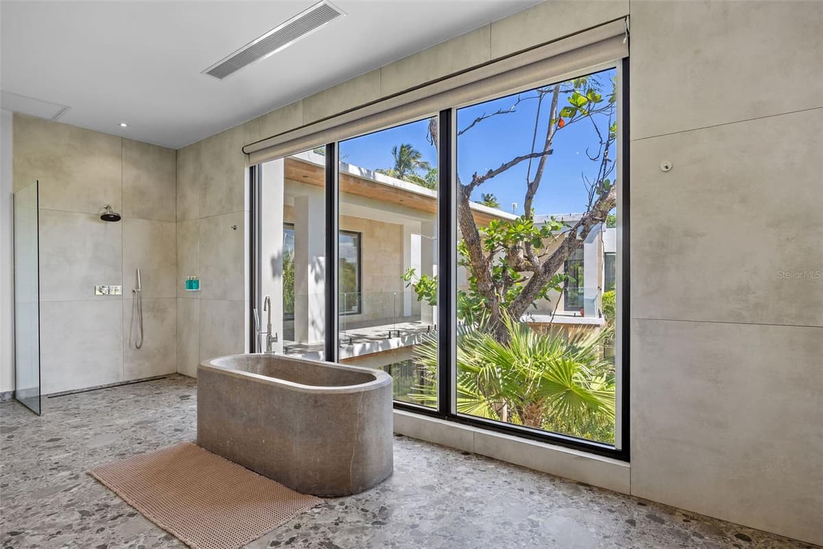 904 VILLA DORADO ESTATES — photo 43 of 66