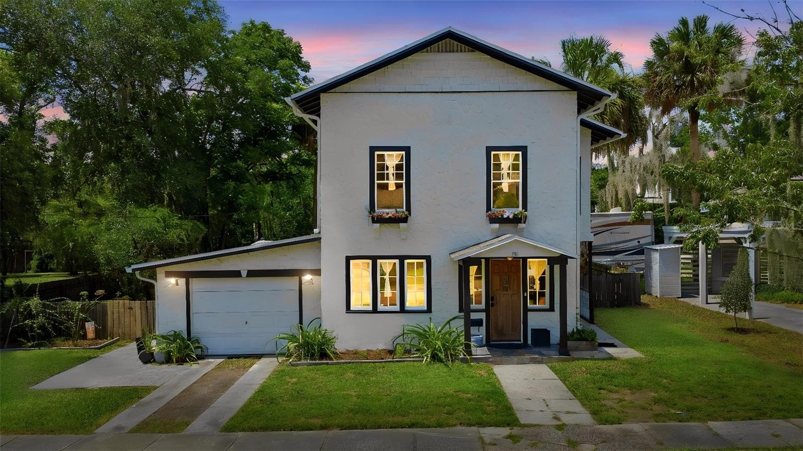 311 UNIVERSITY AVENUE