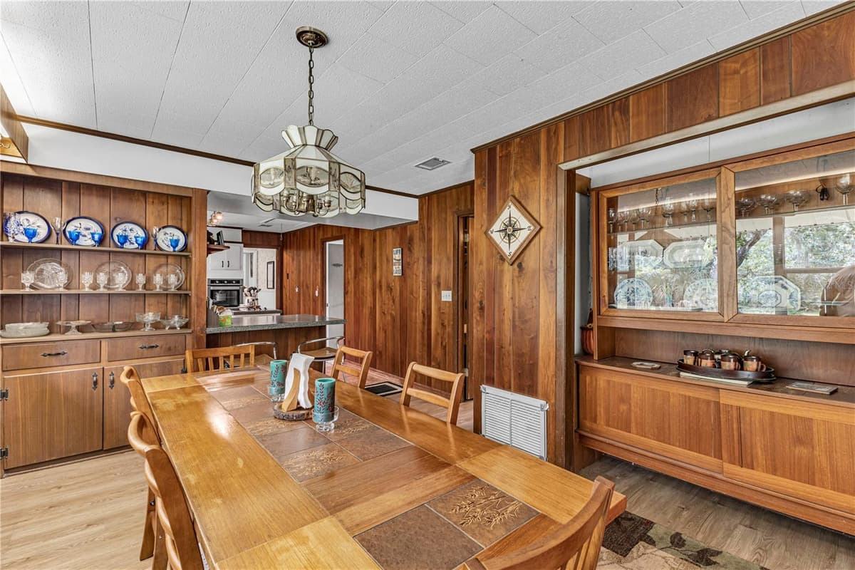 22308 BLUE CREEK LODGE ROAD — photo 9 of 37