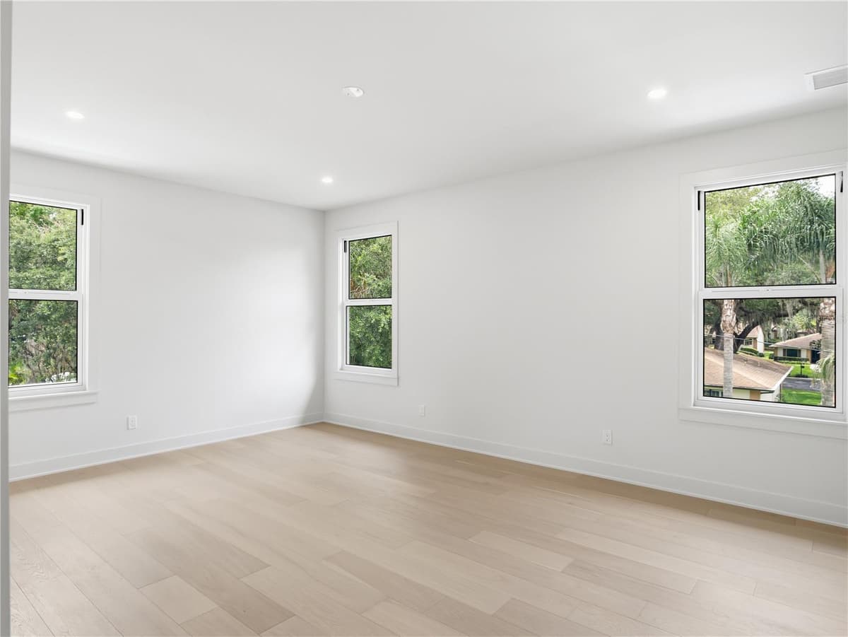 1836 WHITEHALL DRIVE — photo 49 of 70
