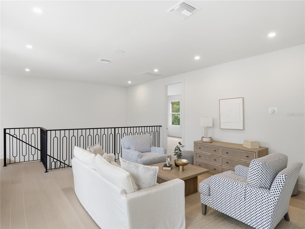 1836 WHITEHALL DRIVE — photo 42 of 70