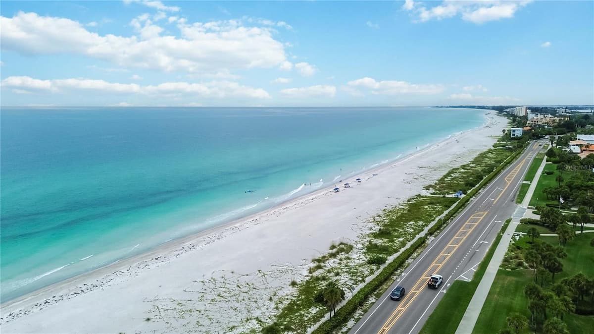 3804 GULF OF MEXICO DRIVE — photo 27 of 28