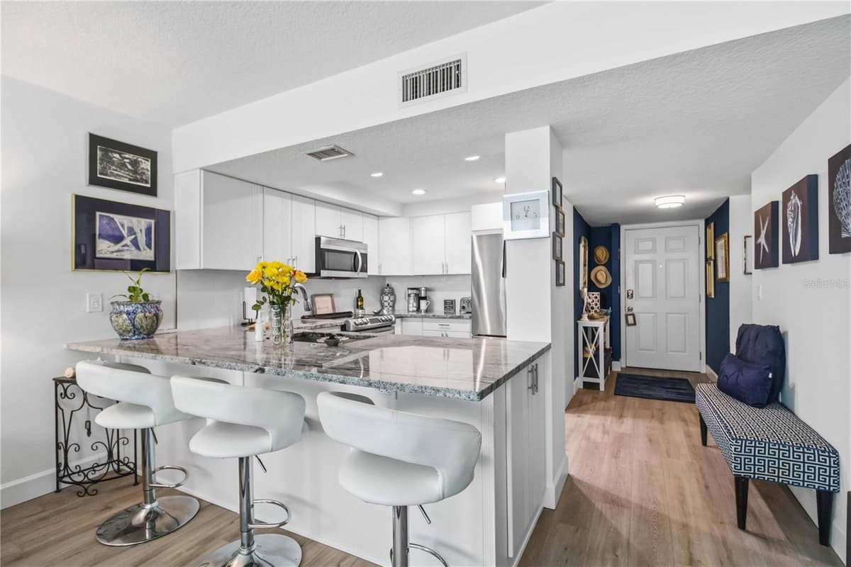3804 GULF OF MEXICO DRIVE — photo 11 of 28