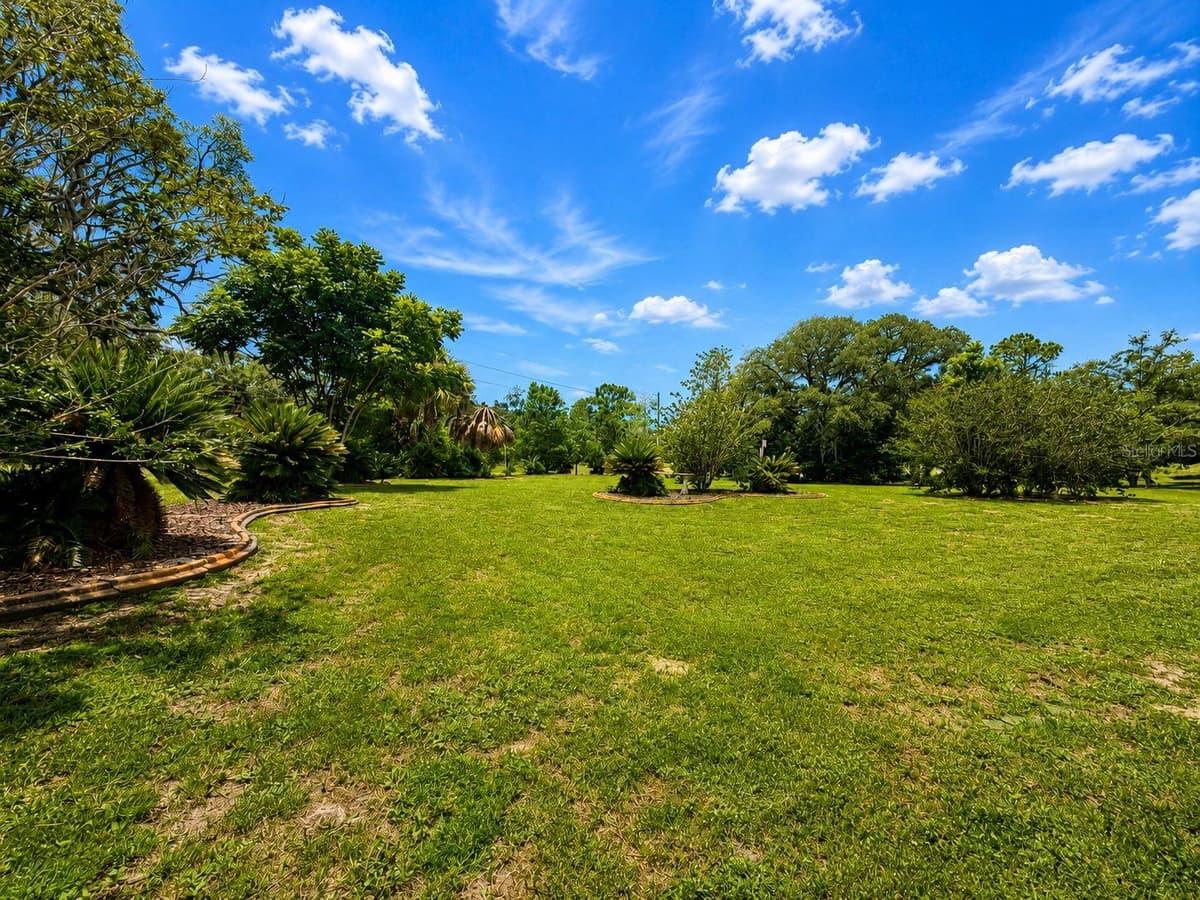 48 CRYSTAL MEADOW PATH — photo 7 of 19