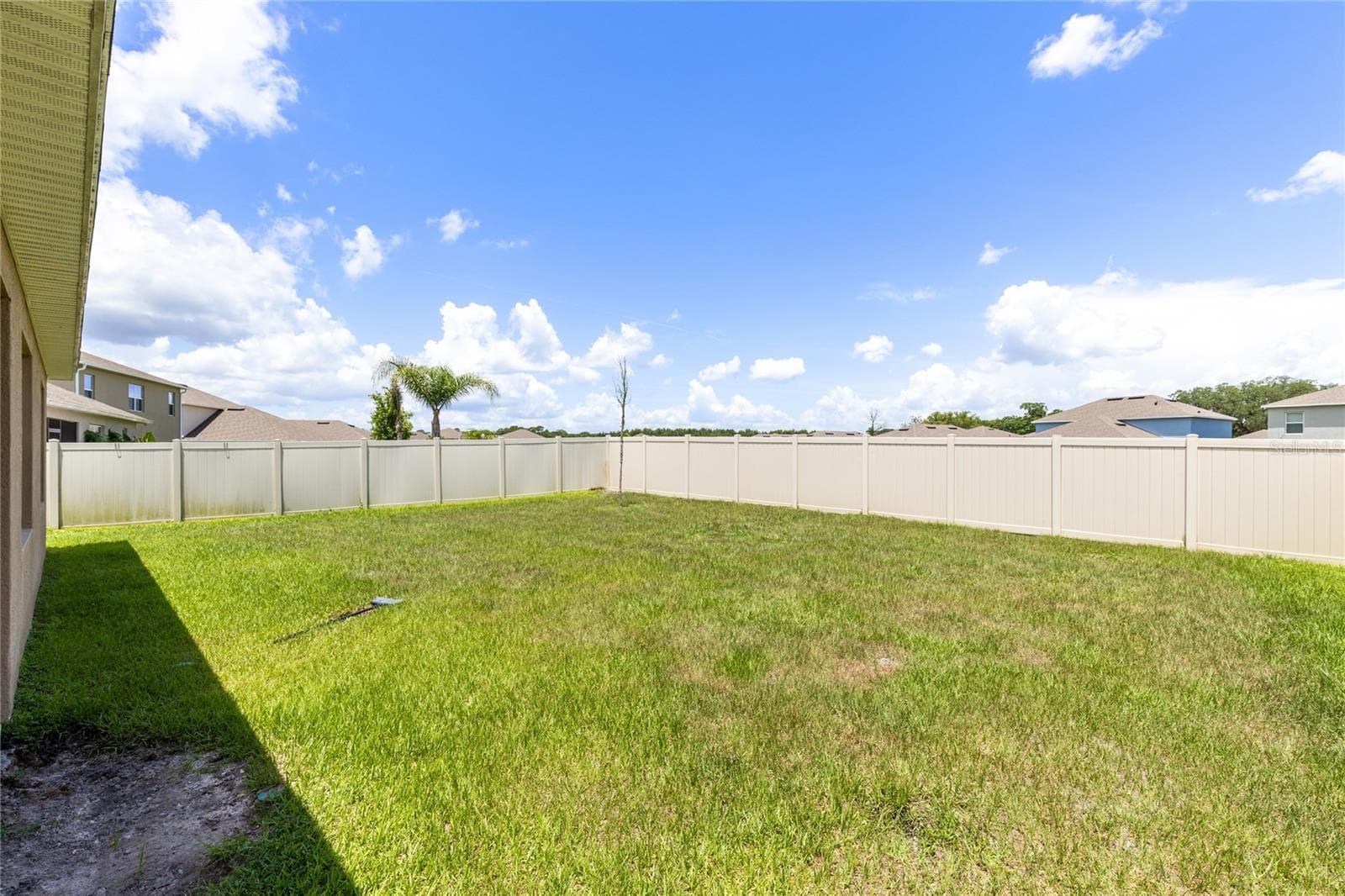 5207 MAHOGANY DRIVE — photo 20 of 23