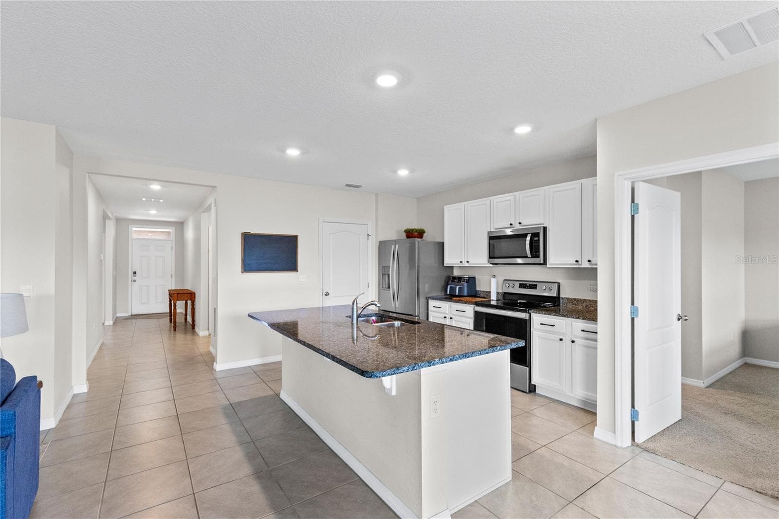 5207 MAHOGANY DRIVE — photo 13 of 23