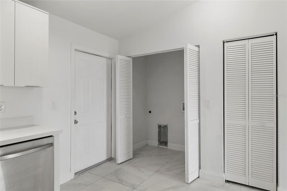 107 ELBA DRIVE — photo 17 of 42