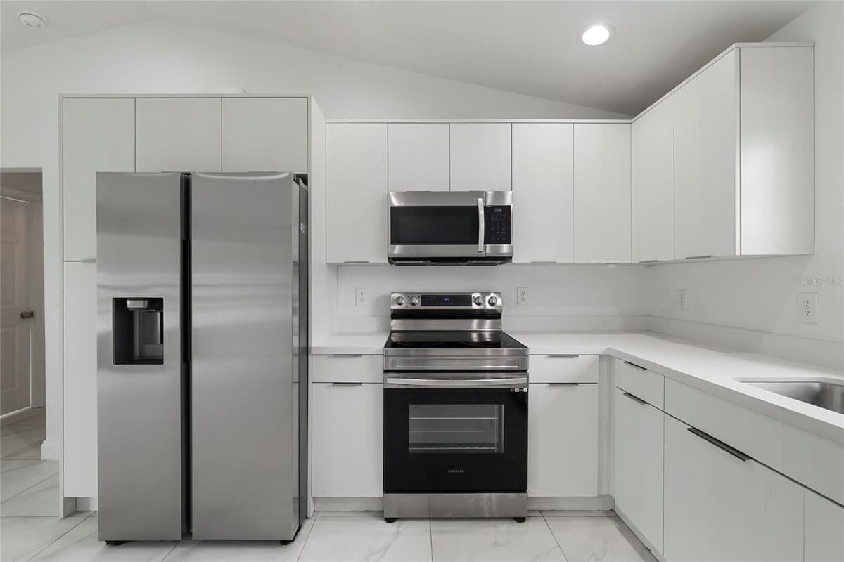 107 ELBA DRIVE — photo 13 of 42