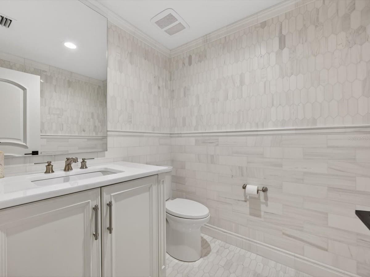 9832 LAUREL VALLEY DRIVE — photo 82 of 98