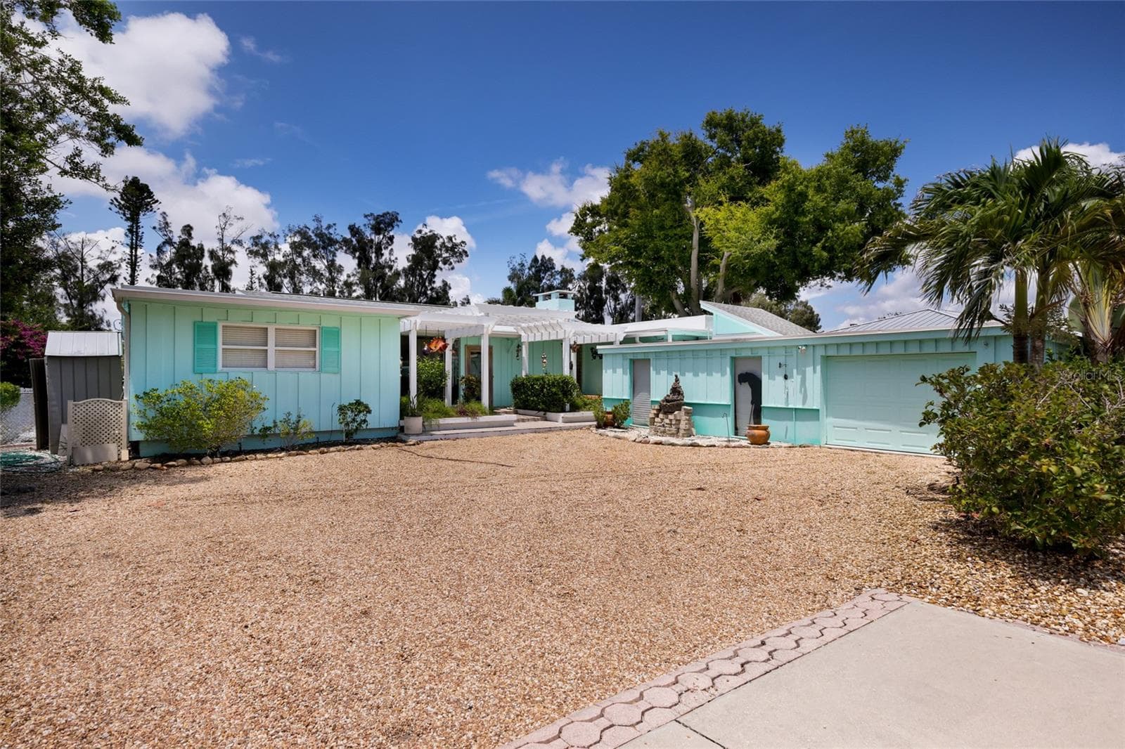 311 MAGELLAN DRIVE — photo 1 of 41