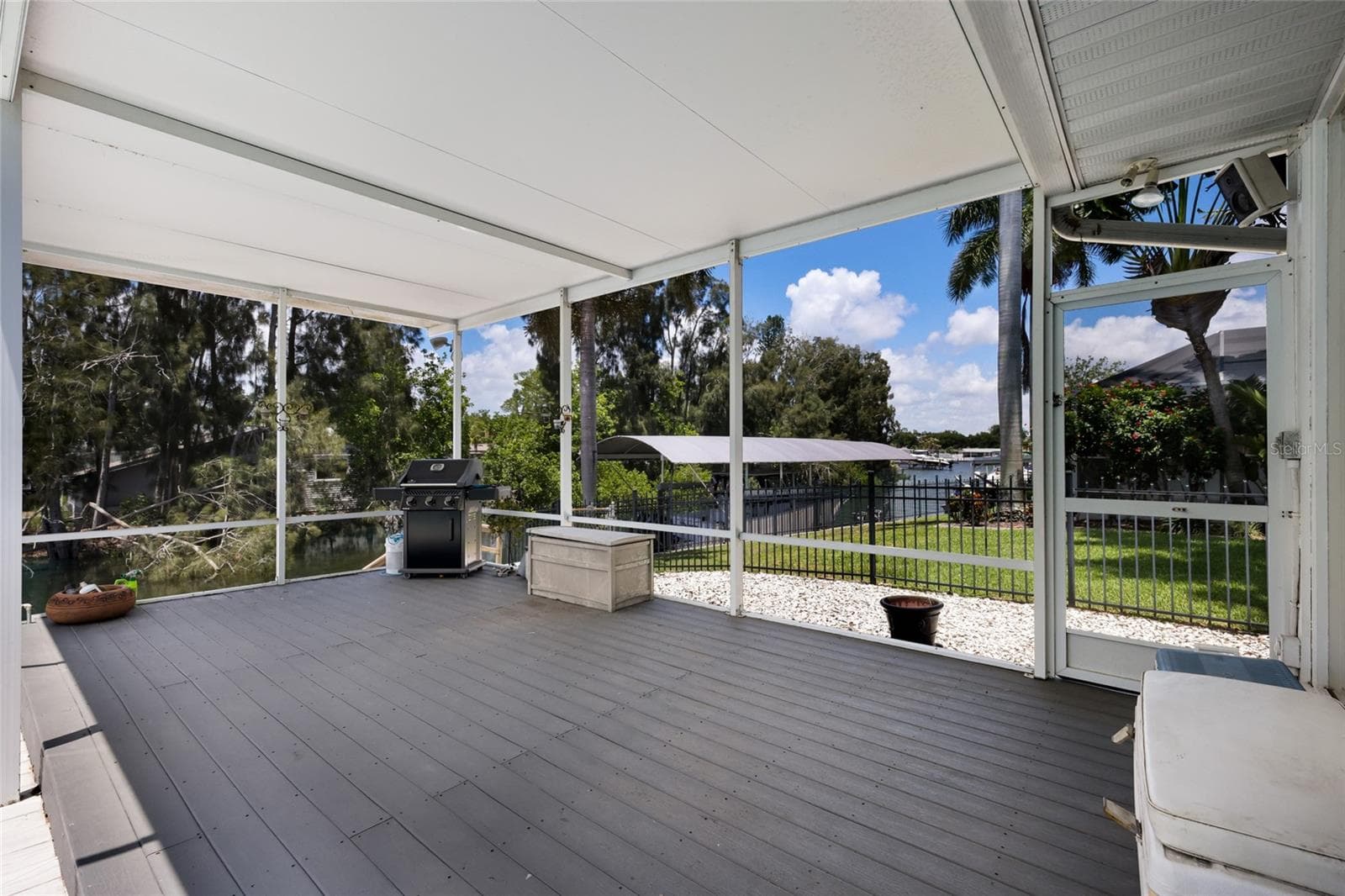 311 MAGELLAN DRIVE — photo 38 of 41
