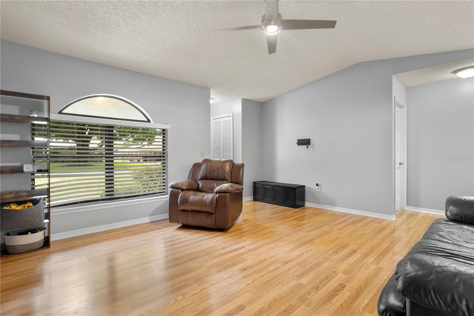 86 SPUR ROAD — photo 20 of 44