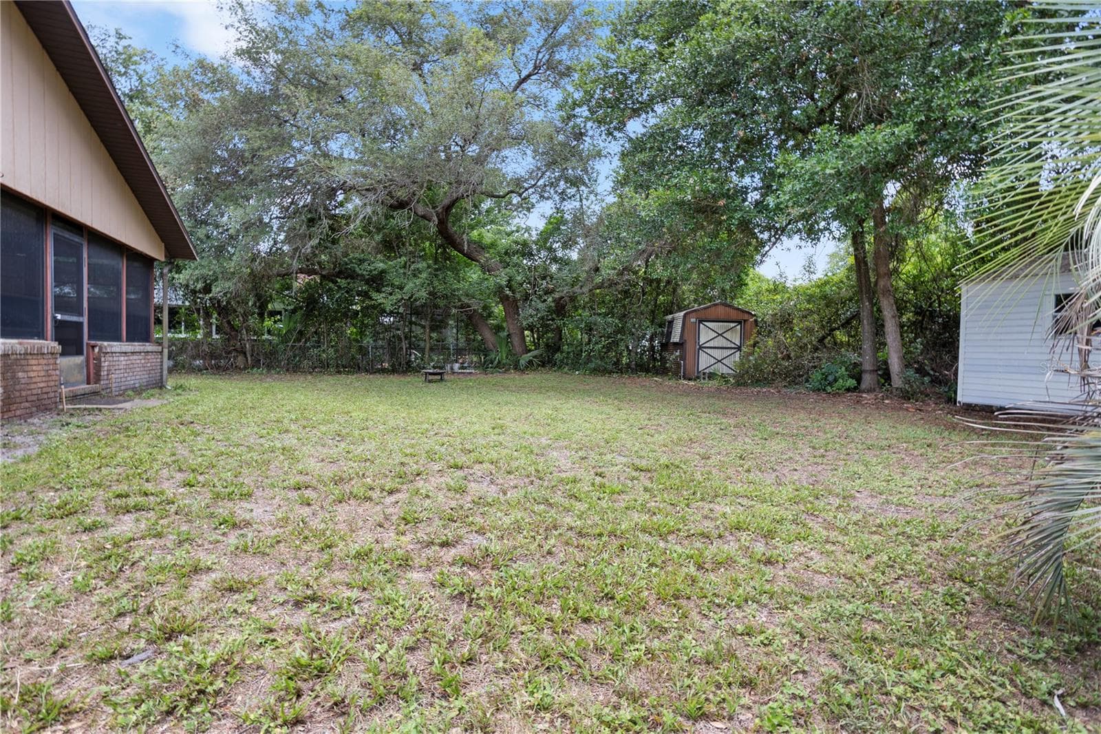 86 SPUR ROAD — photo 17 of 44