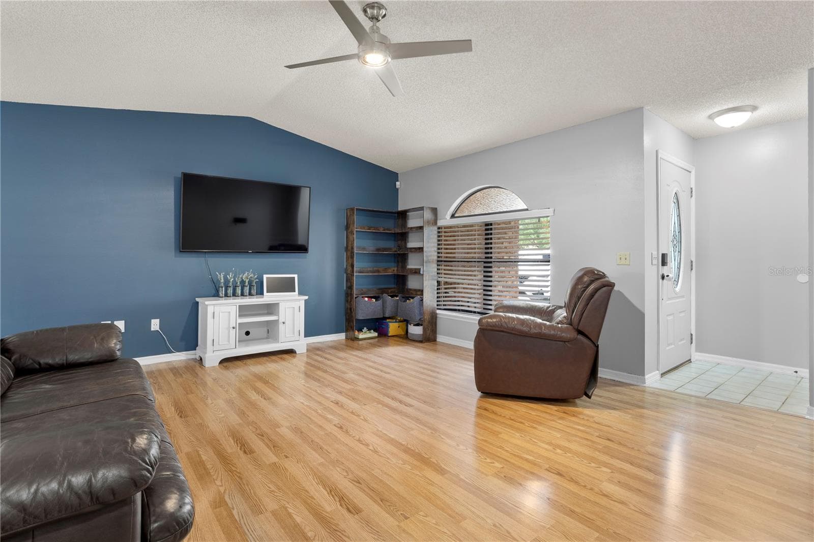 86 SPUR ROAD — photo 19 of 44