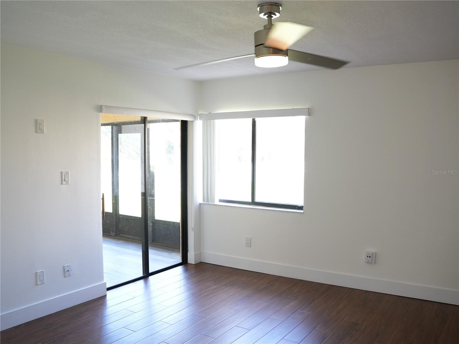 4406 LAKE ORLANDO PARKWAY — photo 1 of 18
