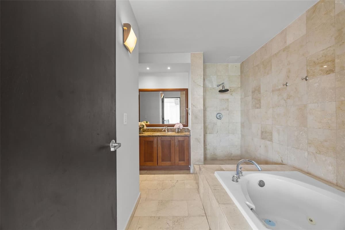 14 RD 833, LA CIMA — photo 13 of 27