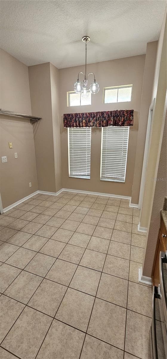 1068 VANDERBILT DRIVE — photo 8 of 29