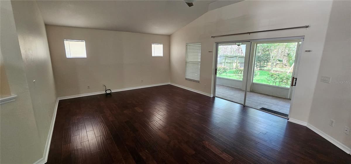 1068 VANDERBILT DRIVE — photo 9 of 29