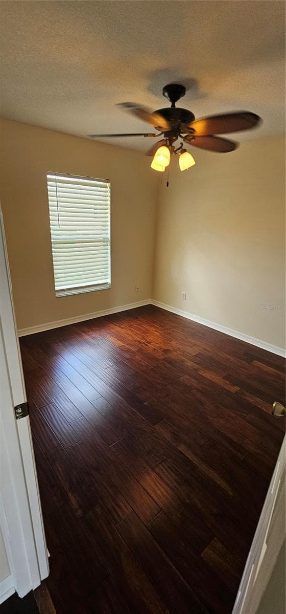 1068 VANDERBILT DRIVE — photo 18 of 29