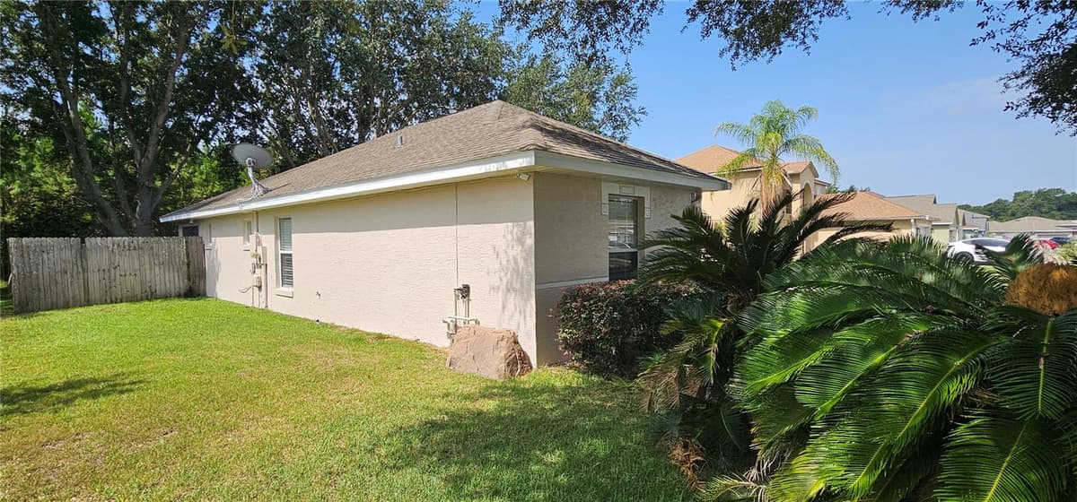 1068 VANDERBILT DRIVE — photo 25 of 29