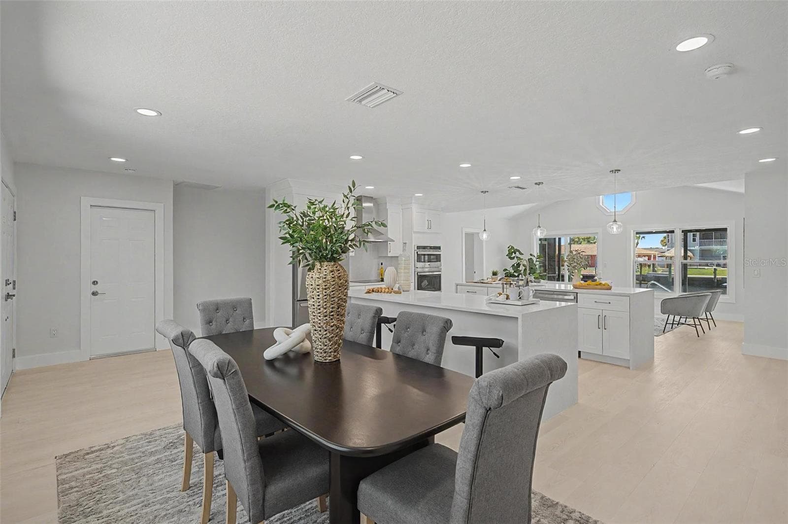 3340 FLORAMAR TERRACE — photo 7 of 60