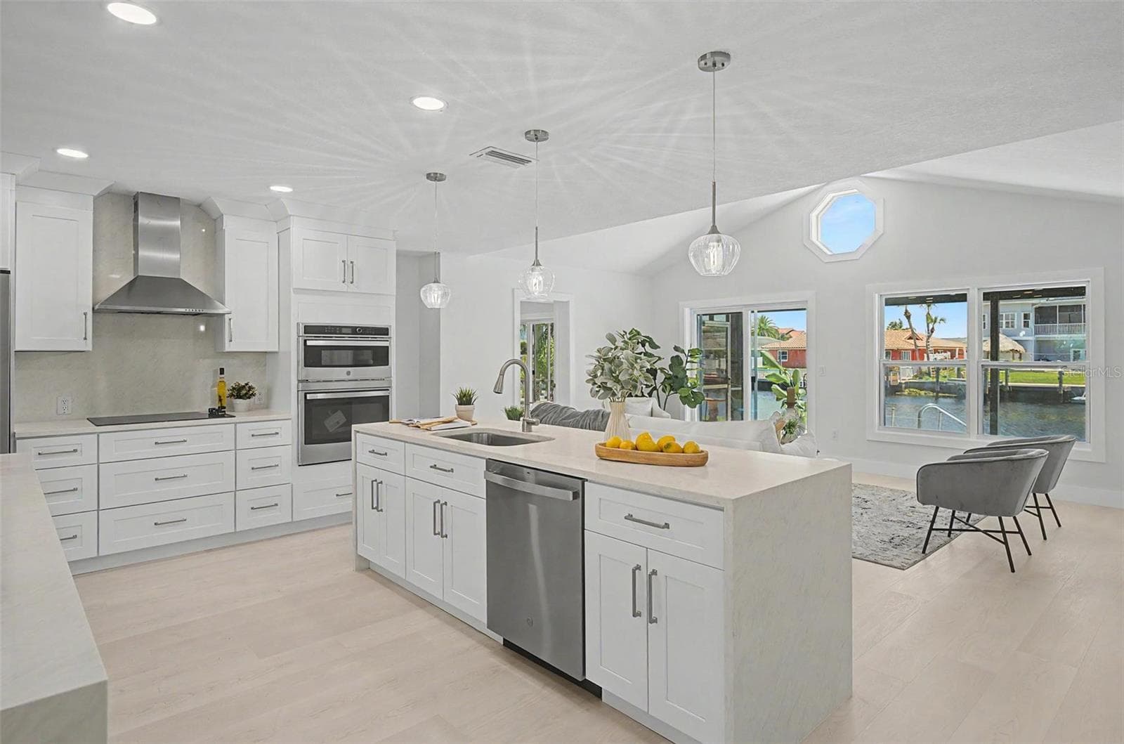 3340 FLORAMAR TERRACE — photo 10 of 60