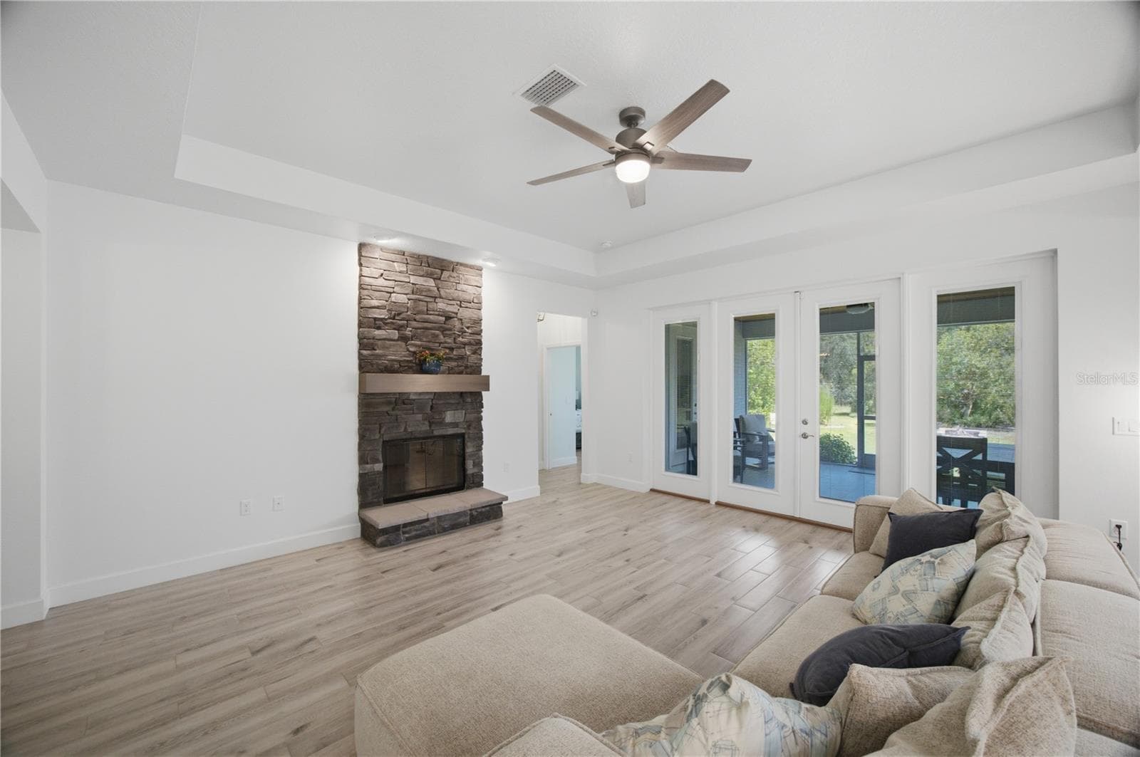 26644 EASY STREET — photo 18 of 58