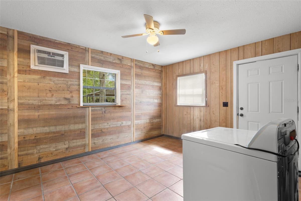 10250 5TH AVENUE — photo 36 of 45