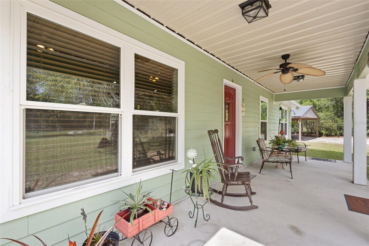 10250 5TH AVENUE — photo 3 of 45