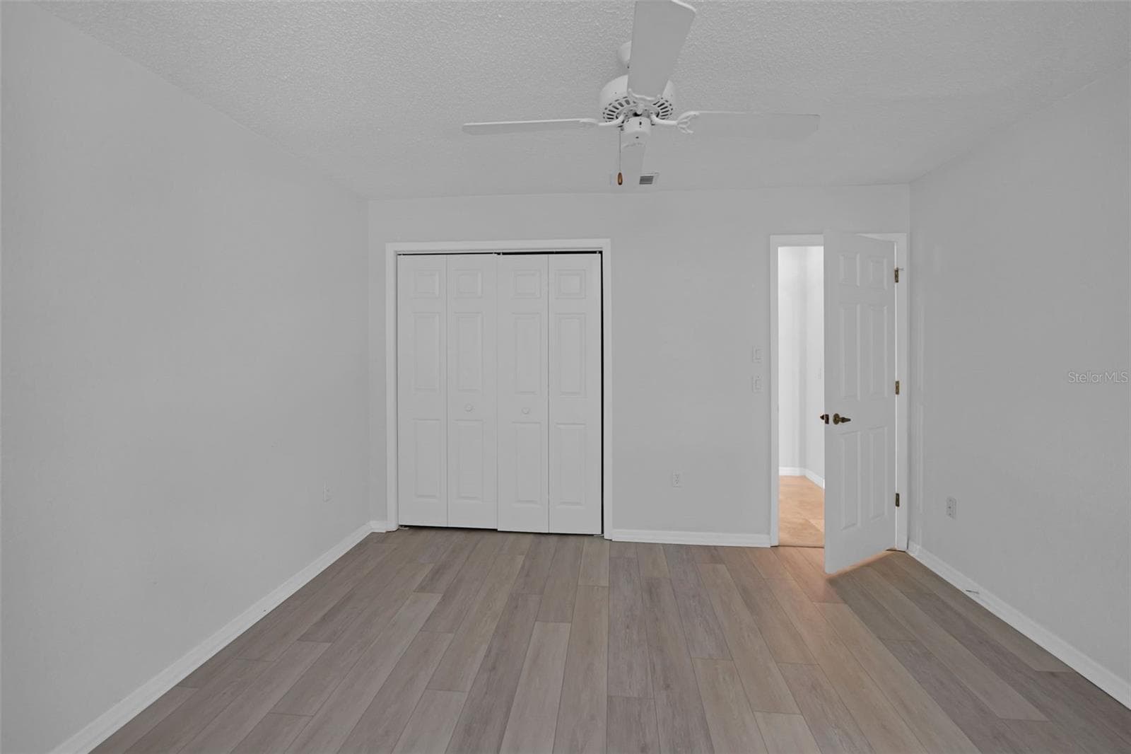 9450 MISSISSIPPI RUN — photo 19 of 38