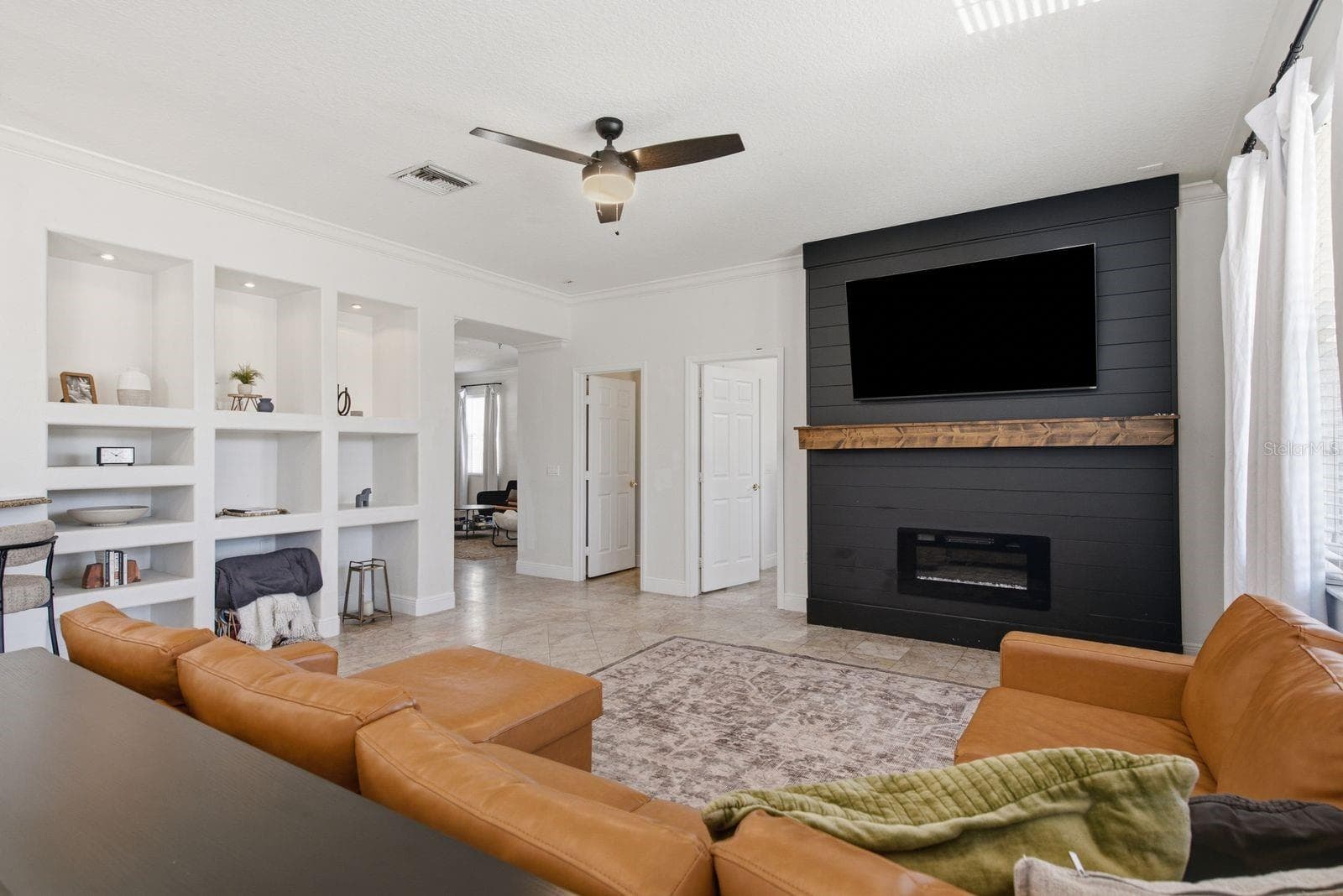 10330 FROG POND DRIVE — photo 4 of 53