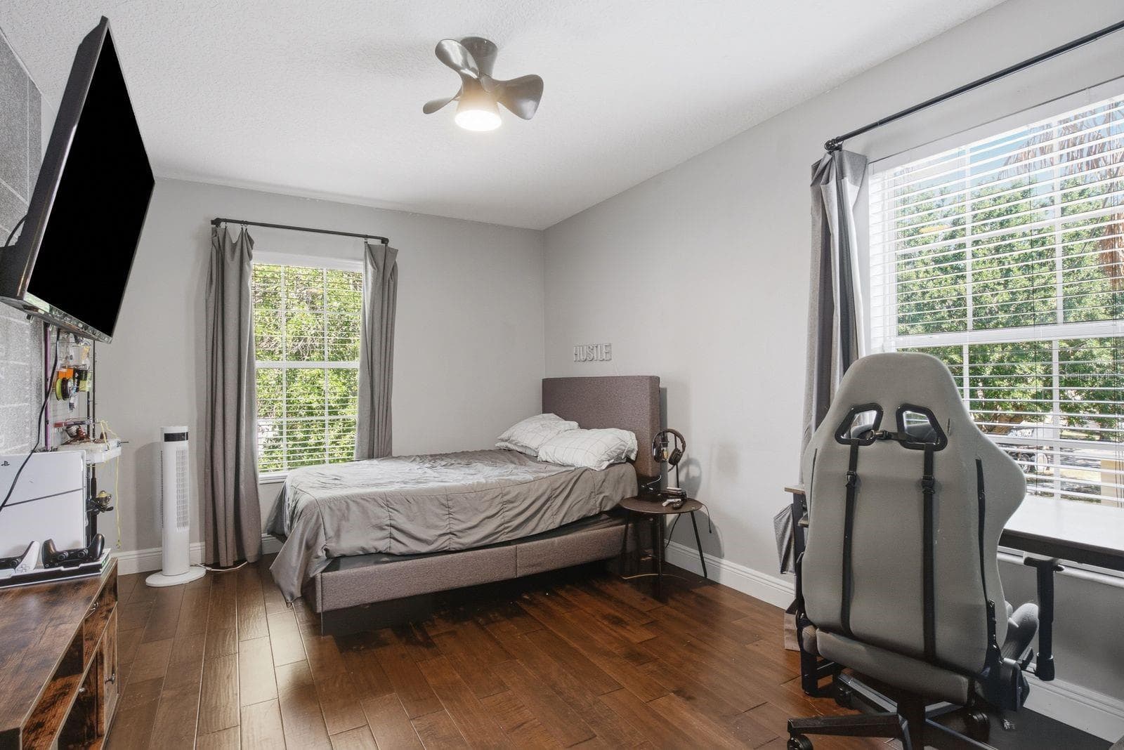 10330 FROG POND DRIVE — photo 43 of 53