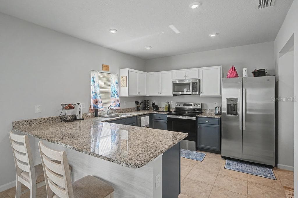 169 BORLAND STREET — photo 15 of 35