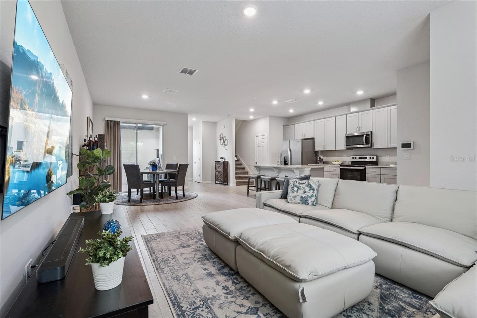 942 LEGACY WINDS WAY — photo 7 of 62