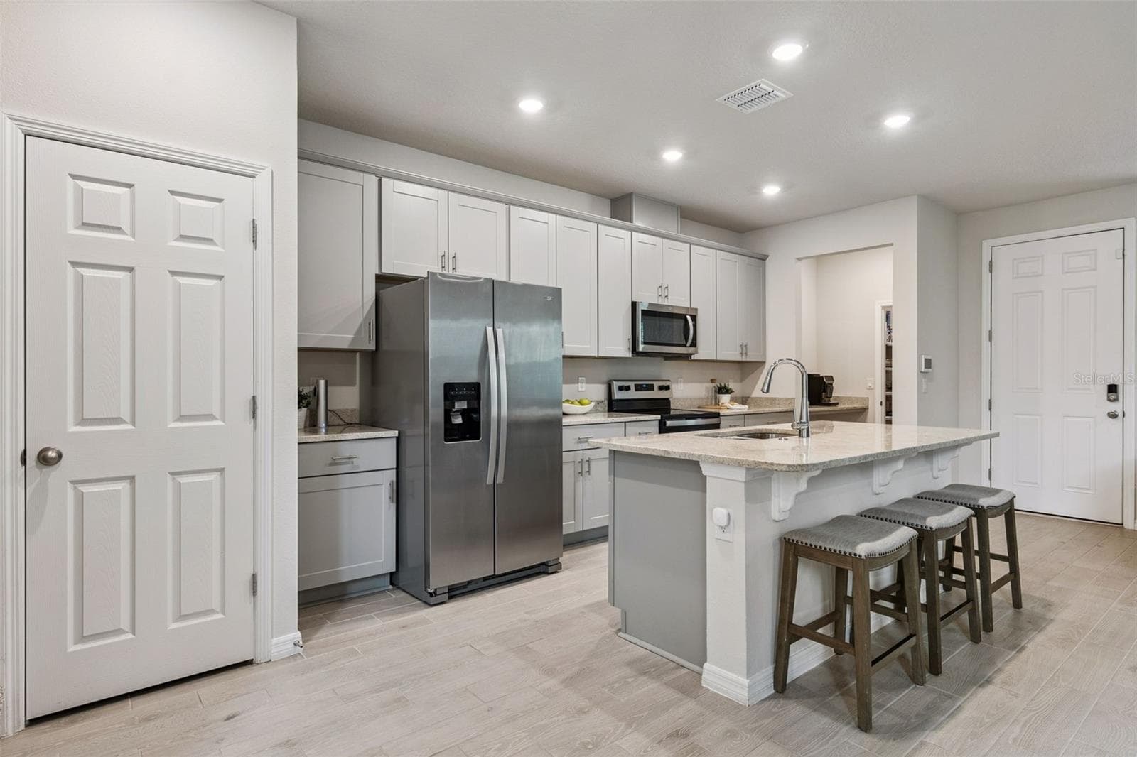 942 LEGACY WINDS WAY — photo 9 of 62