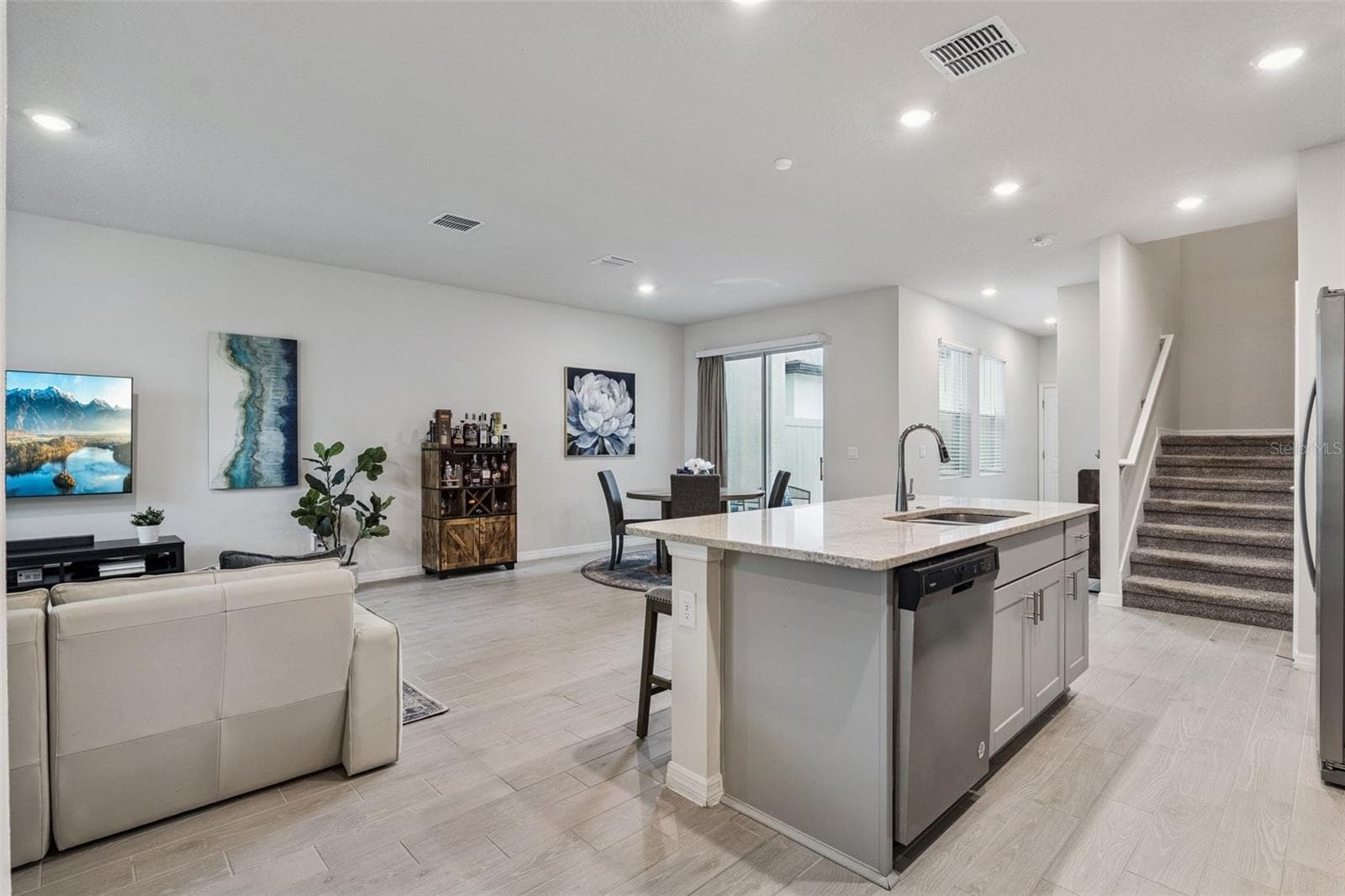 942 LEGACY WINDS WAY — photo 11 of 62